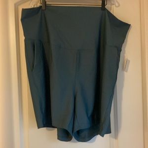 Old Navy Active Powersoft High-Rise XXL women’s shorts